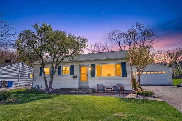 5408 Healy Lane, Monona, WI 53716