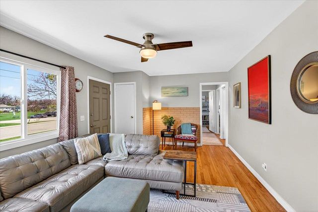 5408 Healy Lane, Monona, WI 53716
