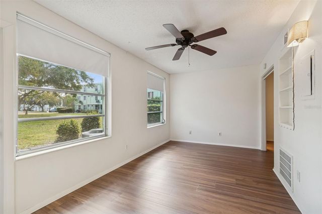 2359 FINLANDIA LANE 5, Clearwater, FL 33763