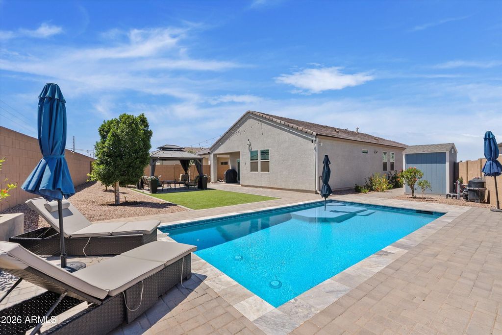 28567 N ONYX Road, San Tan Valley, AZ 85143