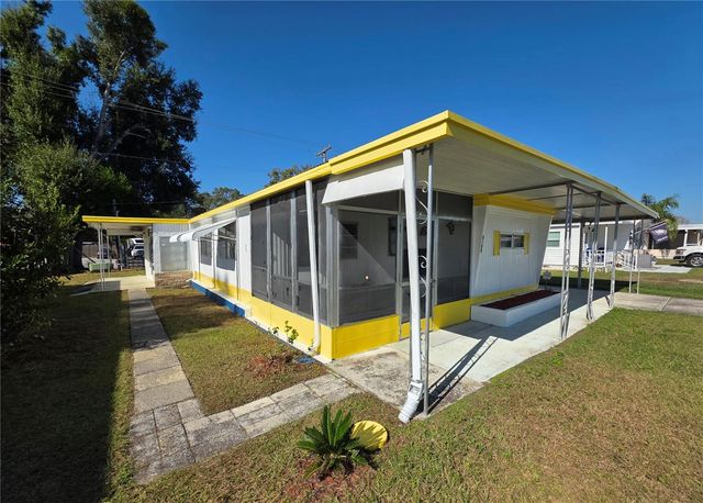 5105 CURRAN STREET, Zephyrhills, FL 33542