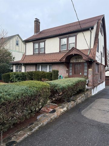 84 Prospect Street, White Plains, NY 10606