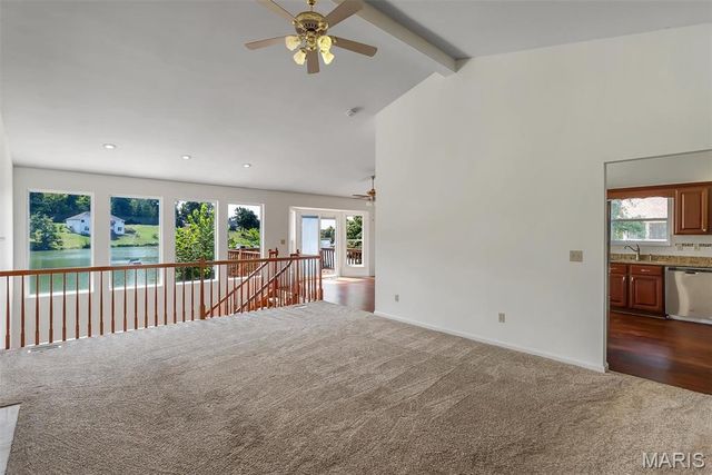 134 Bridgewater Chase Lane, Villa Ridge, MO 63089