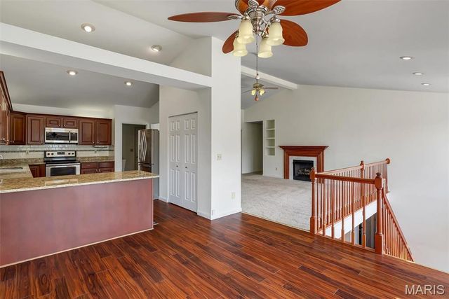 134 Bridgewater Chase Lane, Villa Ridge, MO 63089