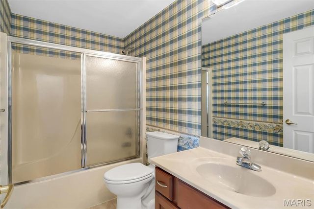 134 Bridgewater Chase Lane, Villa Ridge, MO 63089