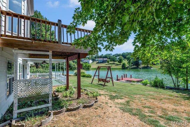 134 Bridgewater Chase Lane, Villa Ridge, MO 63089