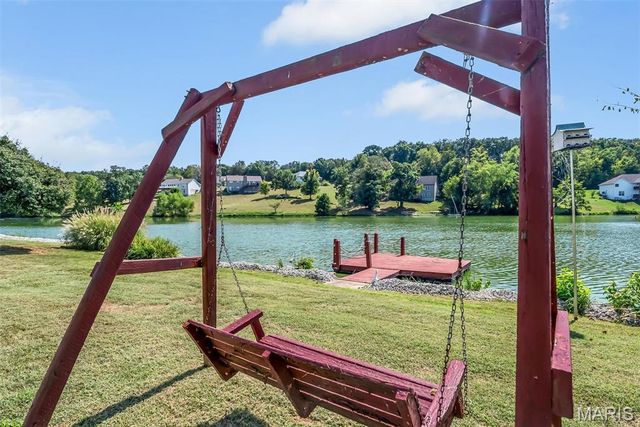 134 Bridgewater Chase Lane, Villa Ridge, MO 63089