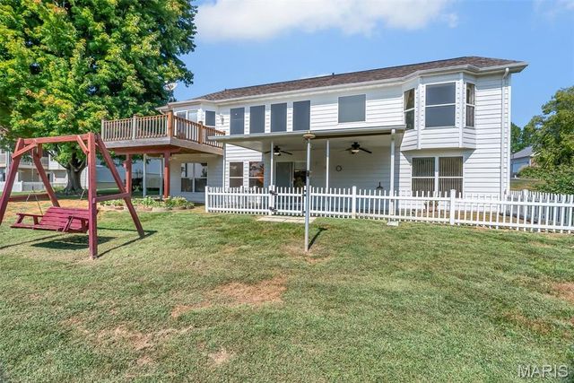 134 Bridgewater Chase Lane, Villa Ridge, MO 63089