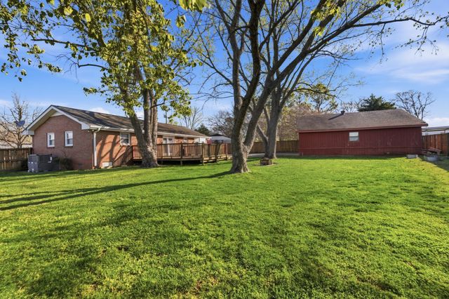 523 Terry Ln, Lebanon, TN 37087