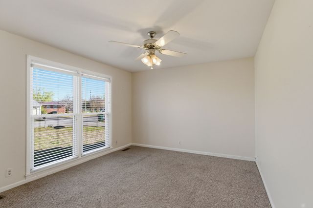 523 Terry Ln, Lebanon, TN 37087