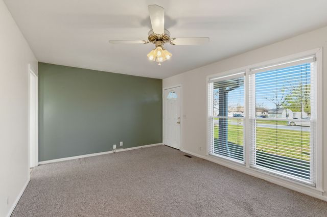 523 Terry Ln, Lebanon, TN 37087