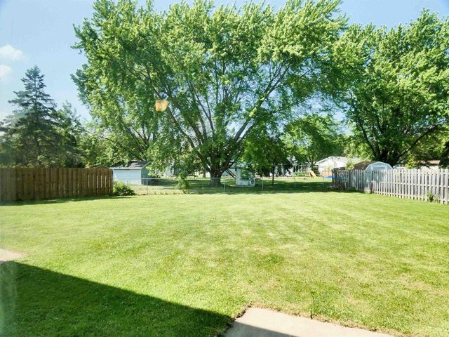 465 S GOOD HOPE ROAD, De Pere, WI 54115