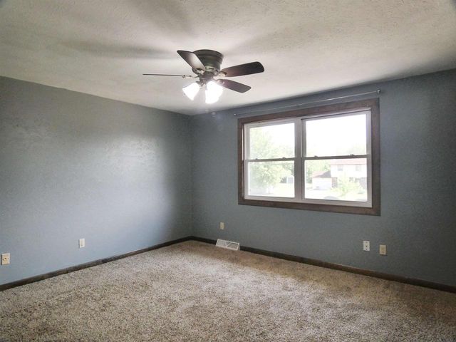 465 S GOOD HOPE ROAD, De Pere, WI 54115