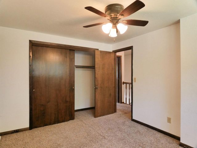 465 S GOOD HOPE ROAD, De Pere, WI 54115