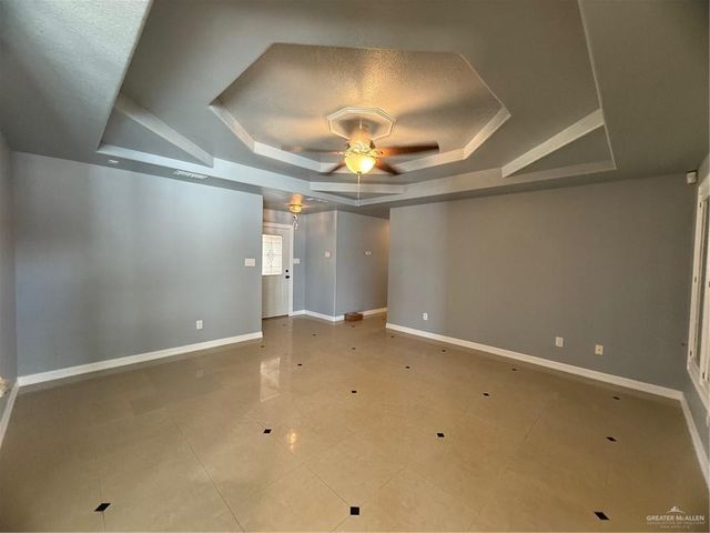 102 N Vista Del Sol Drive, Harlingen, TX 78552