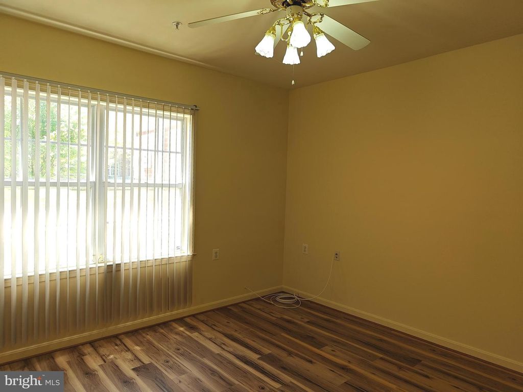 Image 10 of property listing at 13310 NEW ACADIA LN #107, Upper Marlboro, MD 20774