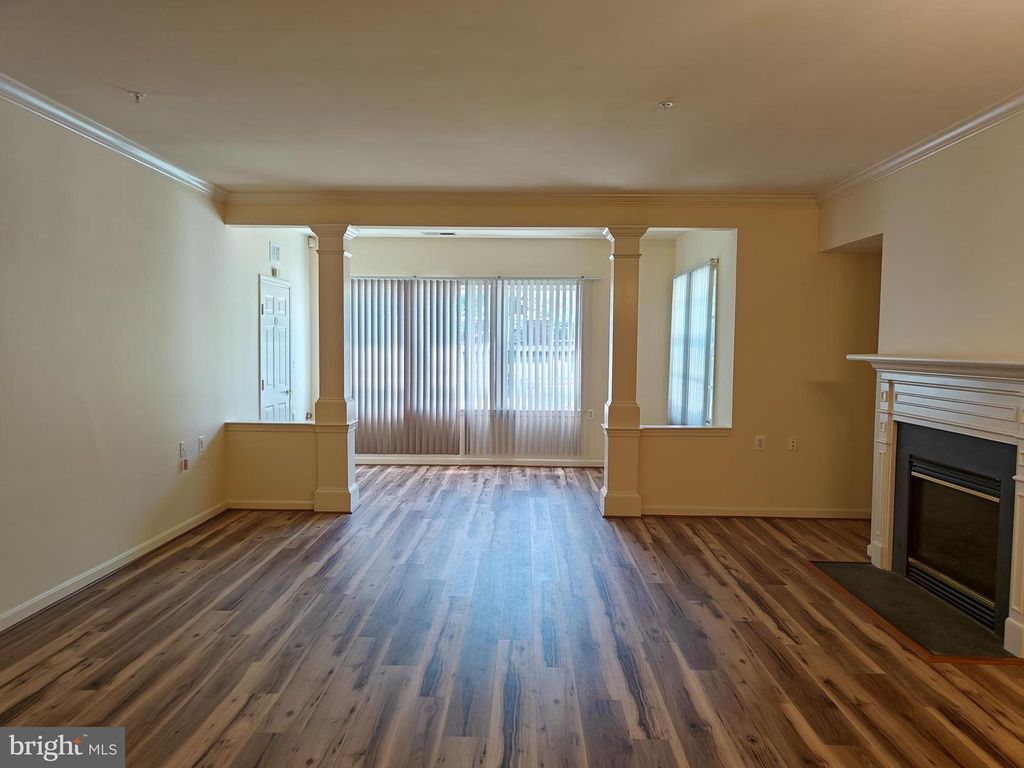 Image 2 of property listing at 13310 NEW ACADIA LN #107, Upper Marlboro, MD 20774