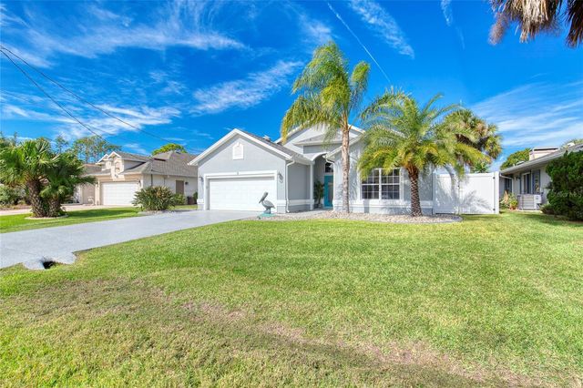9 CLEAR COURT, Palm Coast, FL 32137