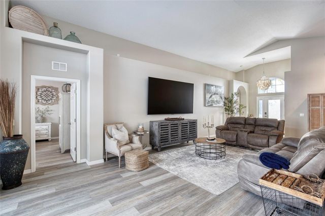 9 CLEAR COURT, Palm Coast, FL 32137