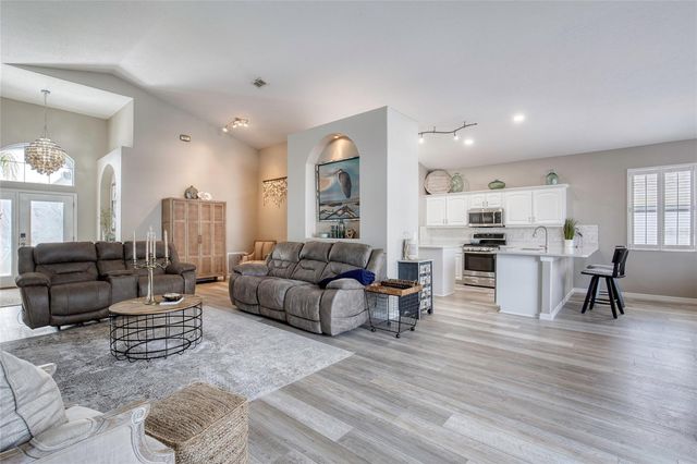 9 CLEAR COURT, Palm Coast, FL 32137