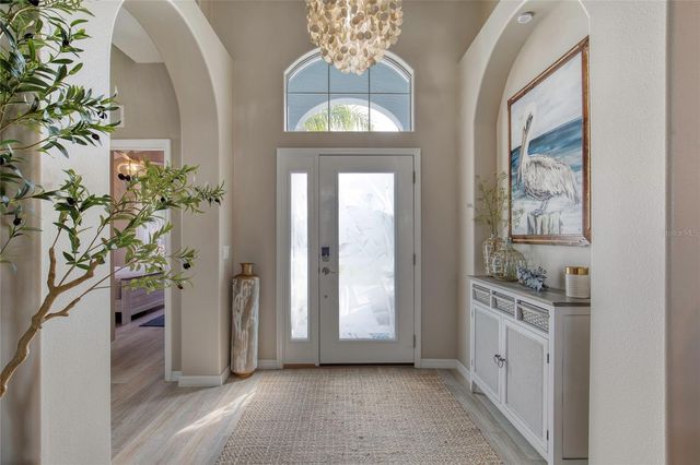 9 CLEAR COURT, Palm Coast, FL 32137