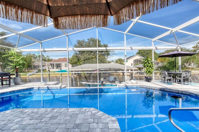 9 CLEAR COURT, Palm Coast, FL 32137