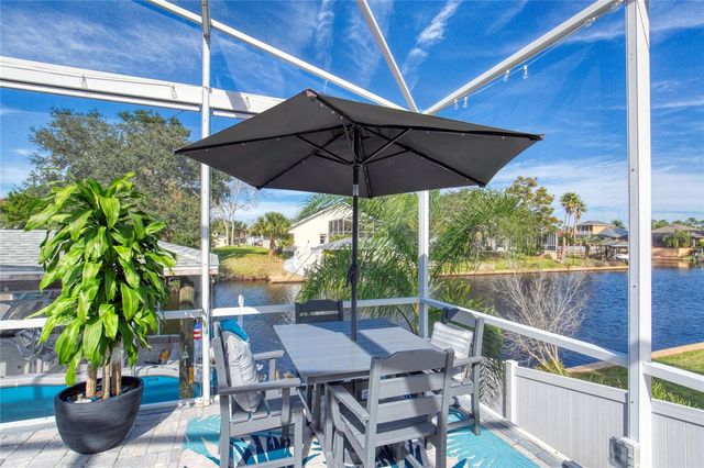 9 CLEAR COURT, Palm Coast, FL 32137