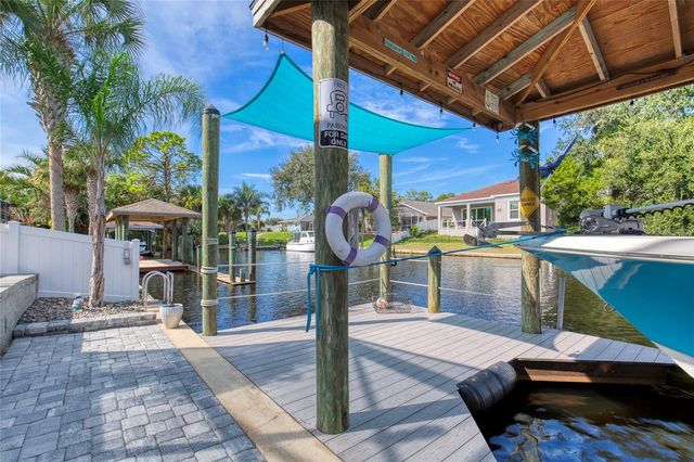 9 CLEAR COURT, Palm Coast, FL 32137