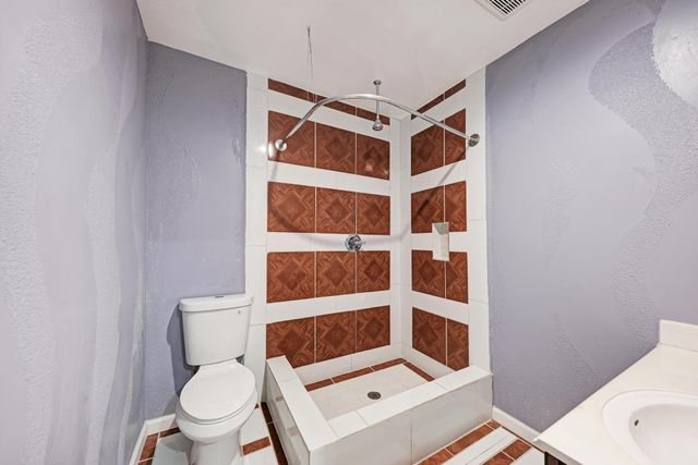 2785 N Main ST, Bastrop, TX 78602