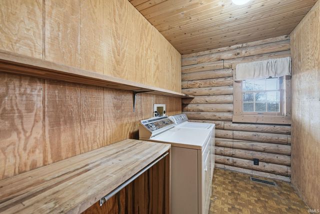 3390 S CR 550 W, Yorktown, IN 47396