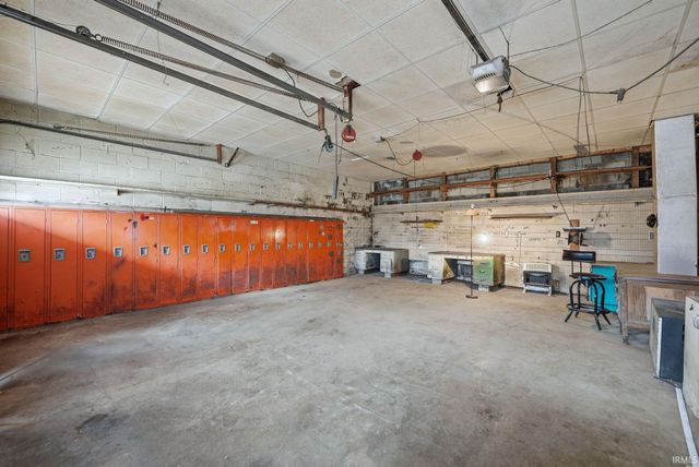 3390 S CR 550 W, Yorktown, IN 47396