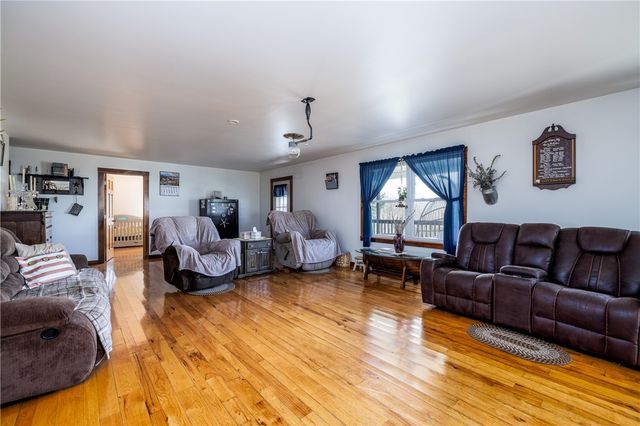 11596 Purdy Road, Hume, NY 14735