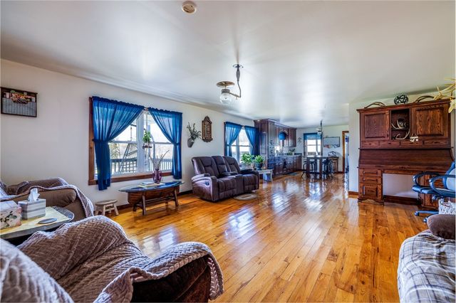 11596 Purdy Road, Hume, NY 14735