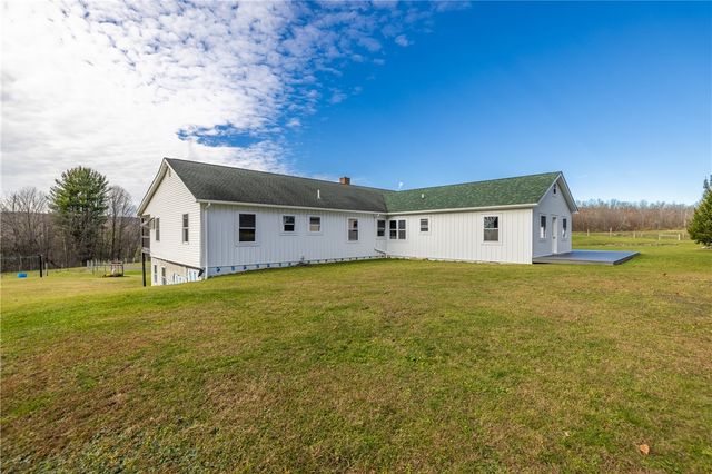 11596 Purdy Road, Hume, NY 14735
