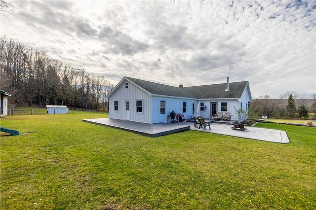 11596 Purdy Road, Hume, NY 14735