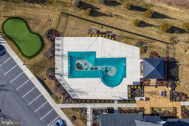 6822 SYCAMORE DR, Bath, PA 18014