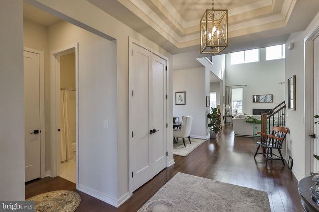 6822 SYCAMORE DR, Bath, PA 18014