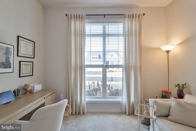 6822 SYCAMORE DR, Bath, PA 18014