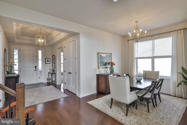 6822 SYCAMORE DR, Bath, PA 18014