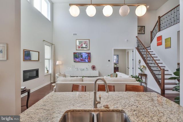 6822 SYCAMORE DR, Bath, PA 18014