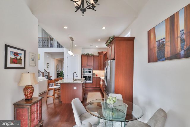 6822 SYCAMORE DR, Bath, PA 18014