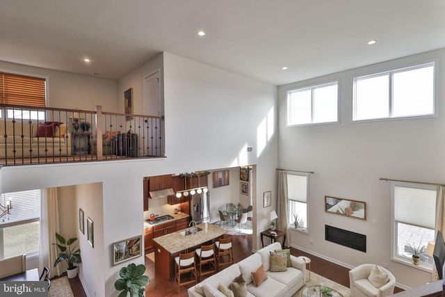 6822 SYCAMORE DR, Bath, PA 18014