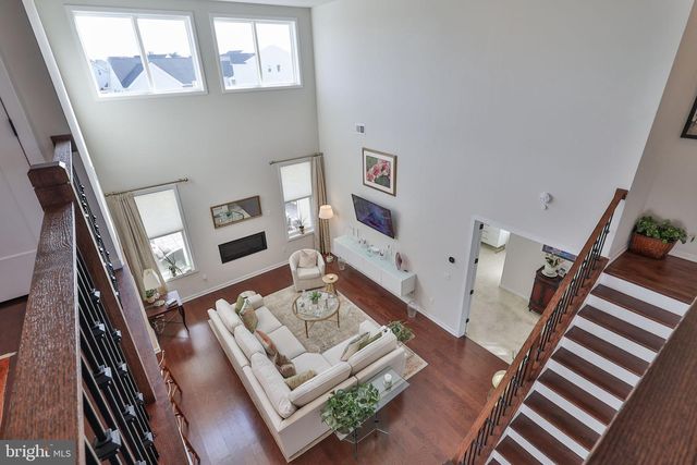 6822 SYCAMORE DR, Bath, PA 18014