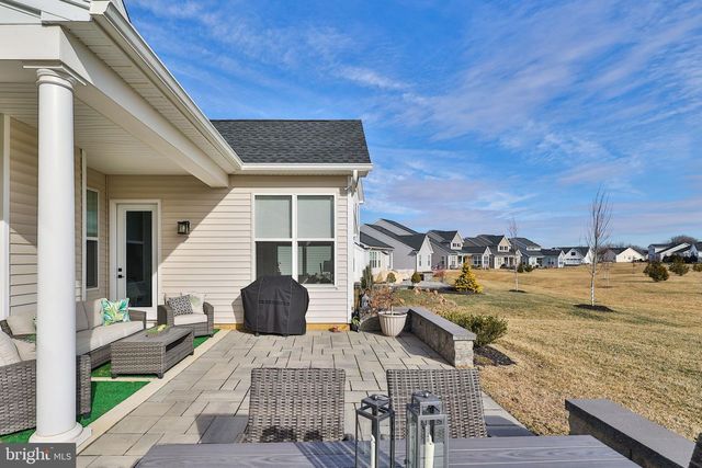 6822 SYCAMORE DR, Bath, PA 18014