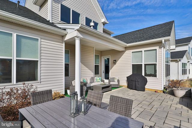 6822 SYCAMORE DR, Bath, PA 18014