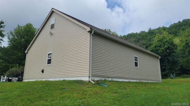 115 Twinshaven Road, Napanoch, NY 12458