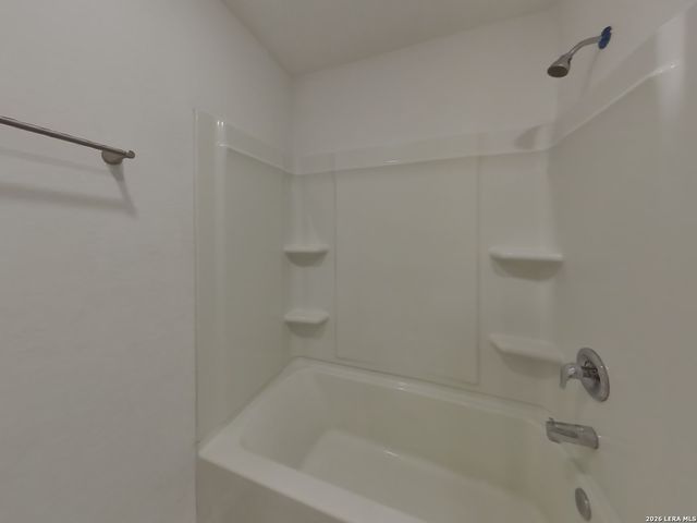 5715 Vista, San Antonio, TX 78242