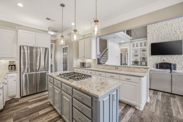 6901 Running Deer Court, Granbury, TX 76049
