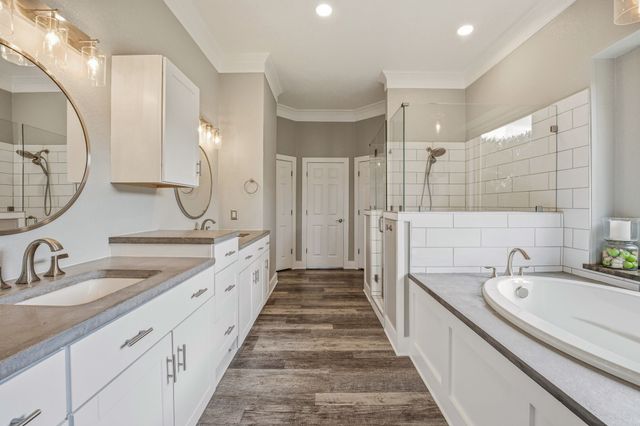 6901 Running Deer Court, Granbury, TX 76049