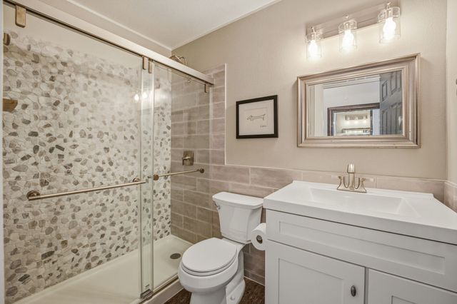 6901 Running Deer Court, Granbury, TX 76049